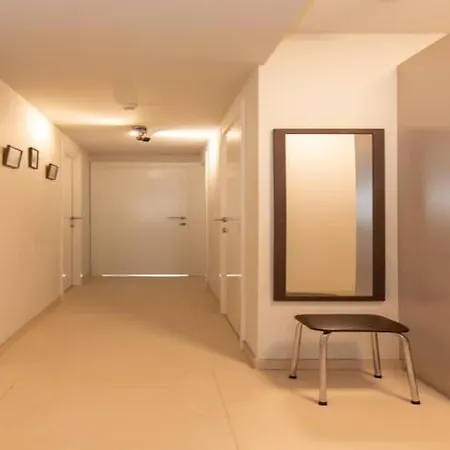 Modern With Furniture *