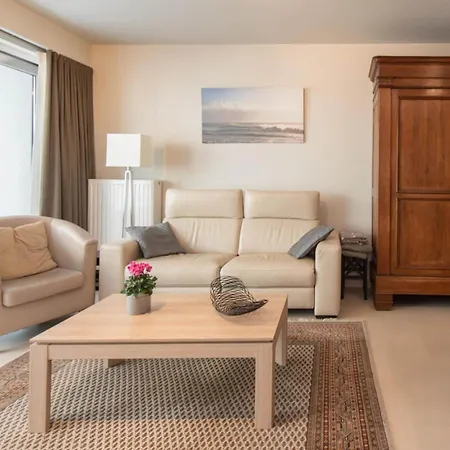 شقة By The In With Terrace *